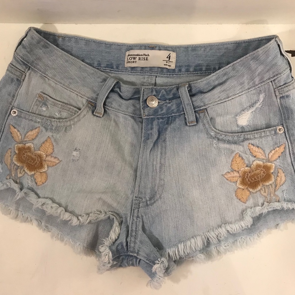 Embroidered Tan & Yellow Flower Light Jean Shorts